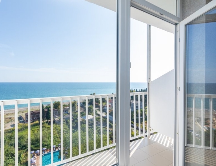 Стандарт 2-местный 1-комнатный, с балконом, вид на море - Гранд отель «Россия» Гудаута